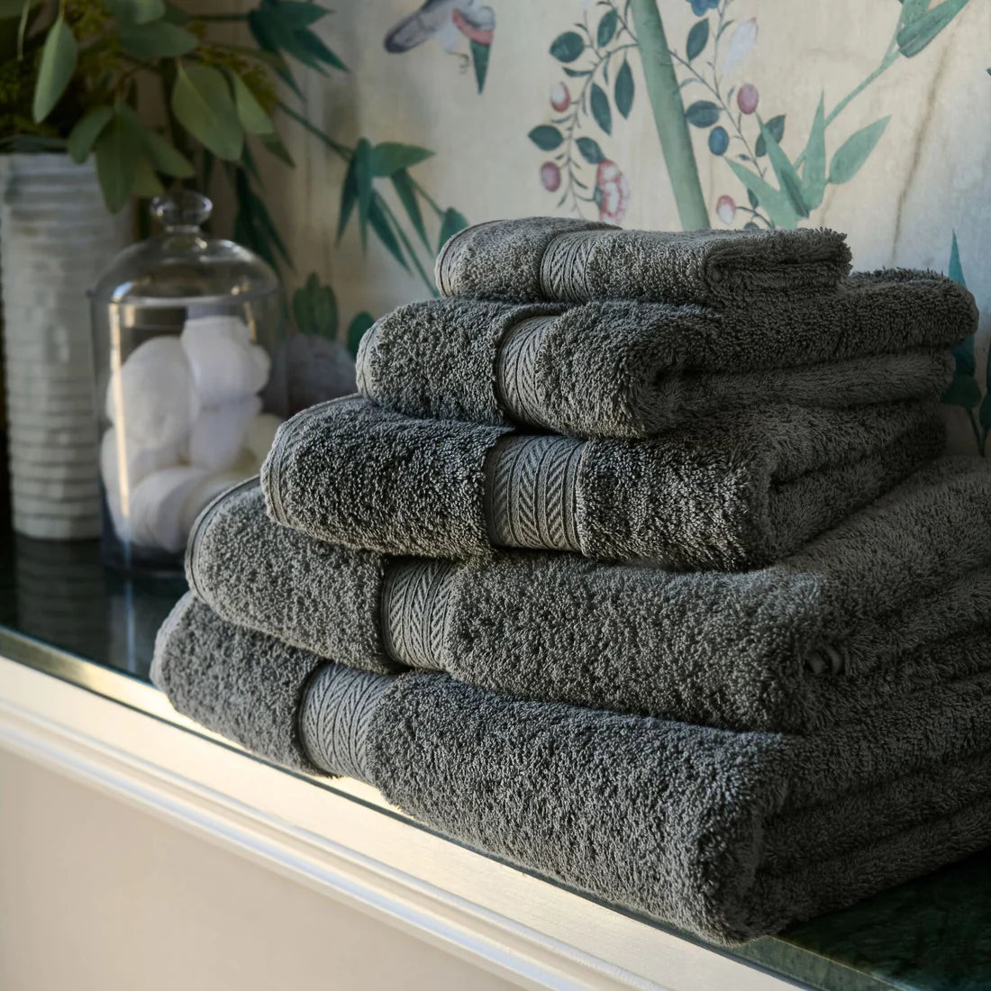 Renaissance Ash Grey Bath Towel – 100% Cotton Plush